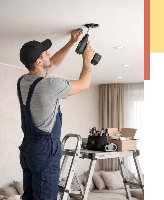 Установка и монтаж точечных светильников в натяжной потолок в Зеленокумске от 1833 руб. | ОТДЕЛОЧНИК-Злм