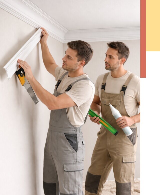 Монтаж потолочного плинтуса в Зеленокумске от 2342 руб. — быстро и недорого | ОТДЕЛОЧНИК-Злм